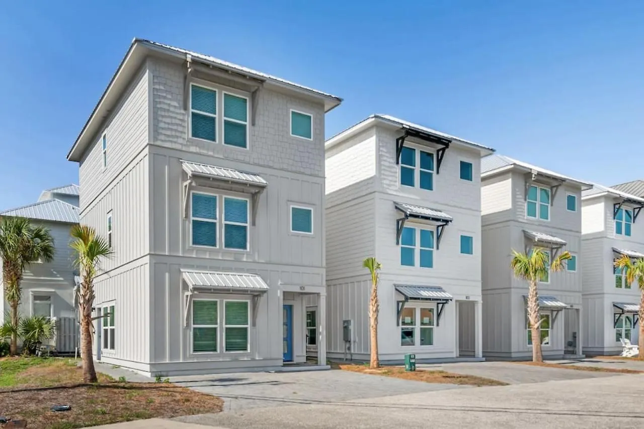 Lighthouse Landing-Your New Coastal Haven Just A Short Walk To The Waves Villa Panama City Beach ABD