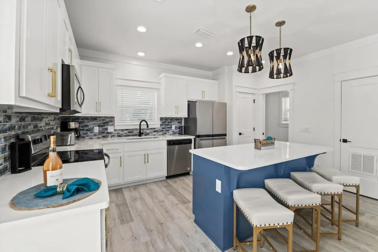 Lighthouse Landing-Your New Coastal Haven Just A Short Walk To The Waves Villa Panama City Beach 0*,